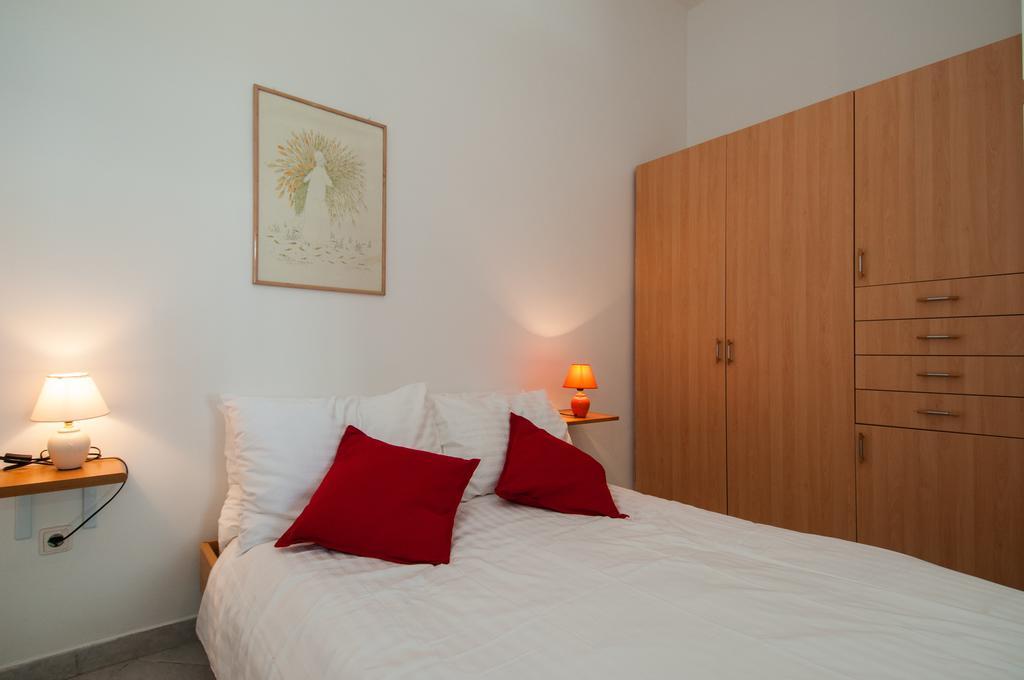 Apartments Daniel Опатия Стая снимка