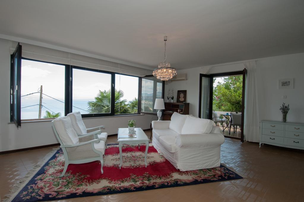 Apartments Daniel Опатия Стая снимка