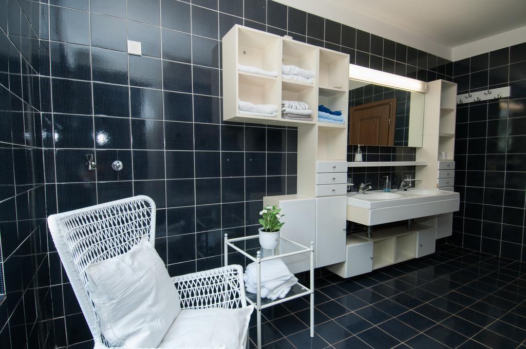 Apartments Daniel Опатия Стая снимка